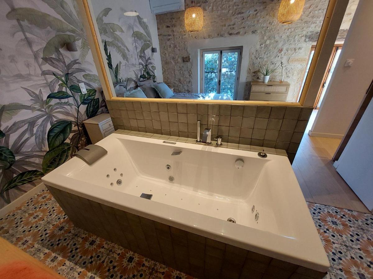 Songes De Vigne Bed & Breakfast Bagnols  Екстериор снимка